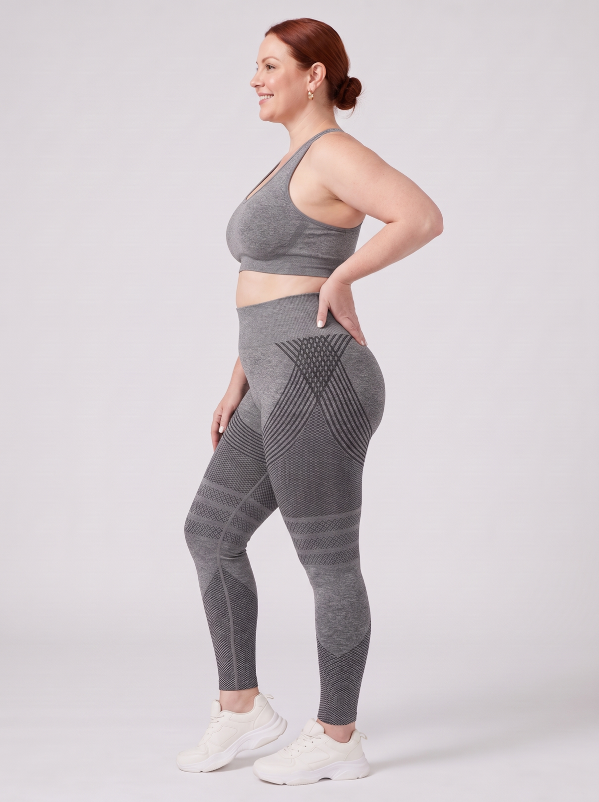 Bloom Leggings anti-cellulite leggings in Slate — size 2XL plus-size model, side view