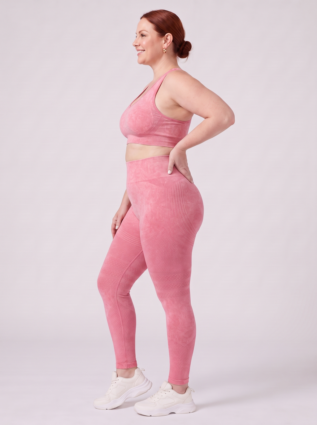 Bloom Leggings anti-cellulite leggings in Blush — size 2XL plus-size model, side view